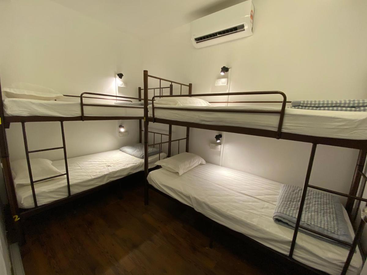 Sydney Backpackers Jonker Street Melaka Hostel Bagian luar foto