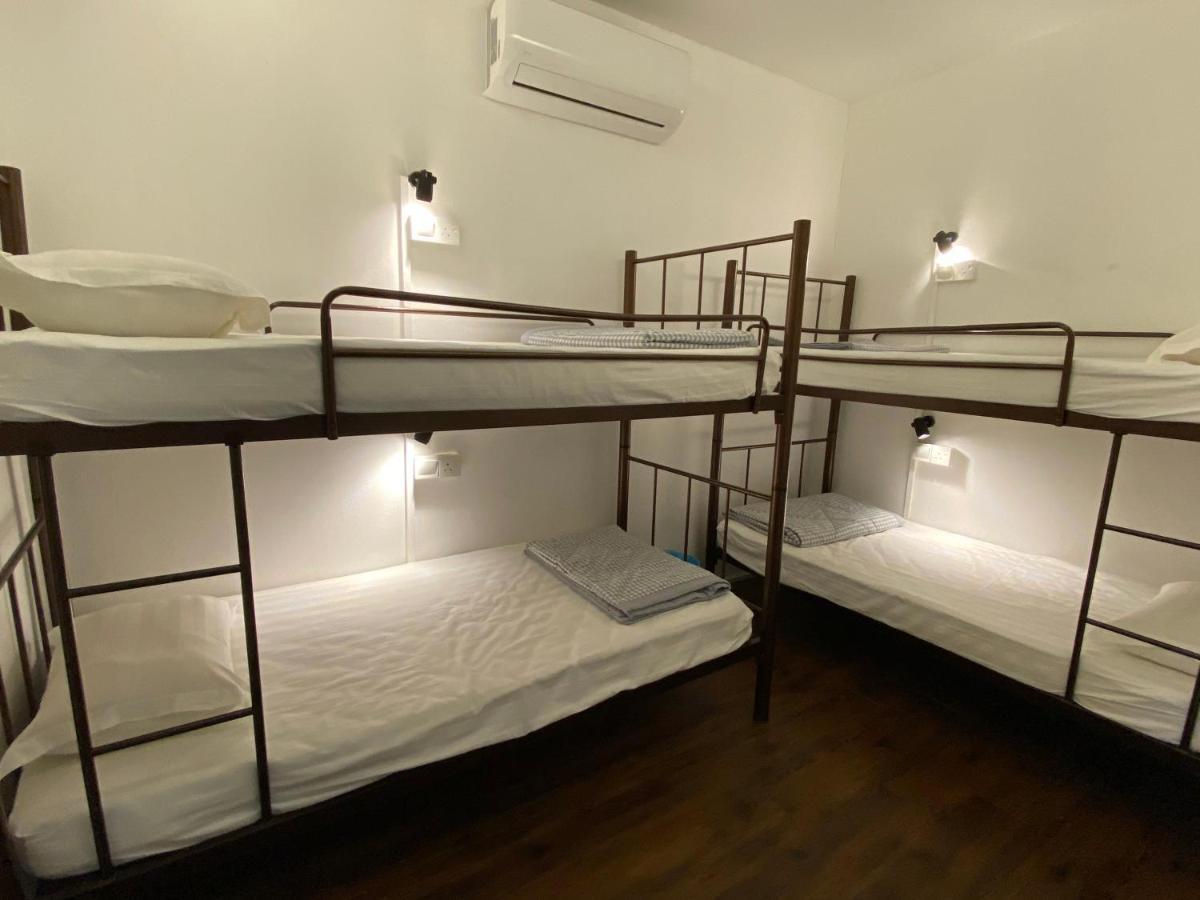 Sydney Backpackers Jonker Street Melaka Hostel Bagian luar foto